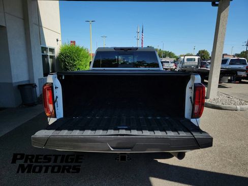 Used 2022 GMC Sierra 3500 Denali w/ Denali Ultimate Package AWD/4WD image 15