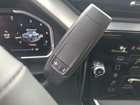New 2026 GMC Sierra 2500 Denali AWD/4WD image 7