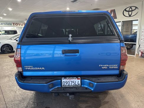 Used 2007 Toyota Tacoma PreRunner w/ TRD Sport Pkg #3 RWD image 9