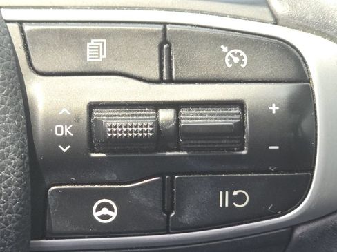 Used 2023 Kia K5 EX FWD image 31