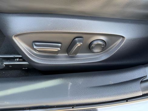 Used 2023 Toyota Camry XSE FWD image 18