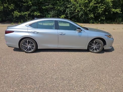Used 2023 Lexus ES 350 w/ Premium Package FWD image 20