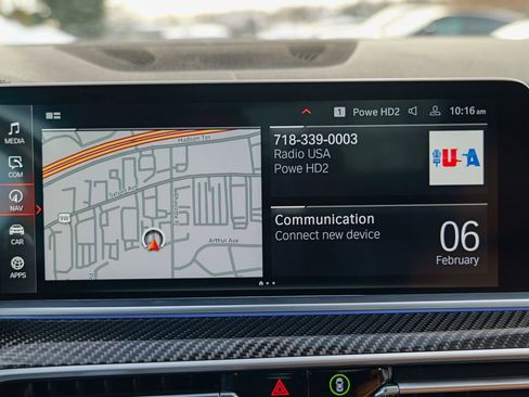 Used 2022 BMW X5 M50i w/ Executive Package image 60