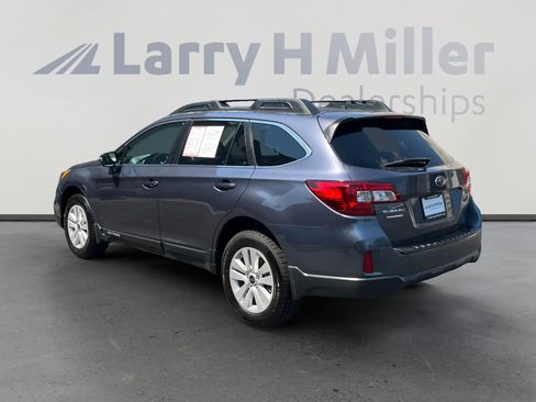 Used 2015 Subaru Outback 2.5i Premium w/ Popular Package #1 AWD/4WD image 3