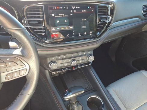 Used 2023 Dodge Durango R/T image 34