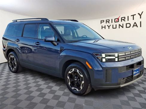 Certified 2025 Hyundai Santa Fe SEL image 3