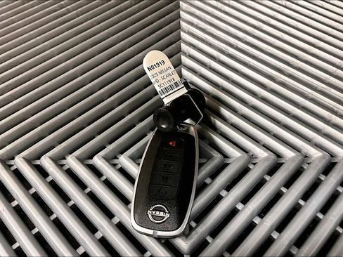 New 2025 Nissan Murano SL image 14