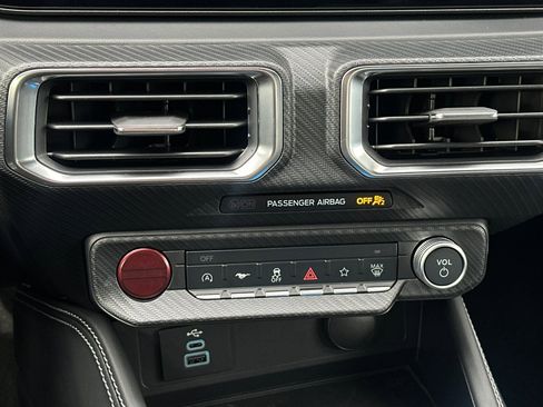 Used 2025 Ford Mustang GT Premium w/ GT Performance Package image 18