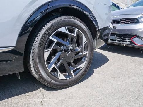 Certified 2024 Kia Sportage SX image 9