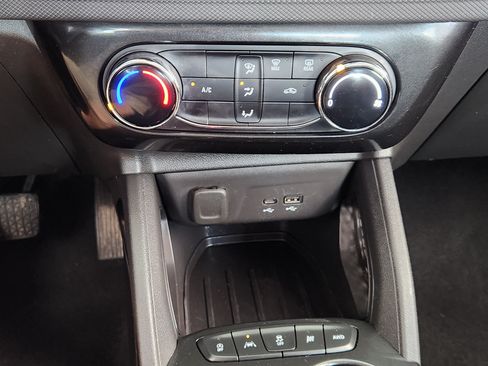Used 2025 Chevrolet TrailBlazer LT AWD/4WD image 20