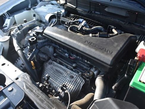 Used 2019 Nissan Rogue SV FWD image 36