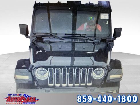 Used 2023 Jeep Wrangler Unlimited Sahara w/ Cold Weather Group AWD/4WD image 2