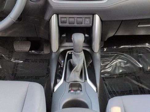 Used 2024 Toyota Corolla Cross AWD Hybrid image 19