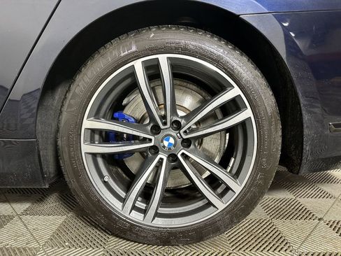 Used 2022 BMW 740i xDrive w/ Luxury Rear Seating Package image 35