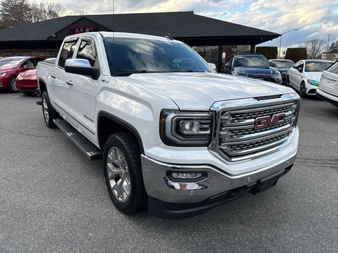 Used 2018 GMC Sierra 1500 SLT image 10