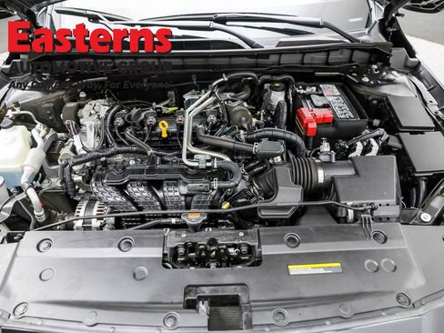 Used 2024 Nissan Altima 2.5 SV image 7