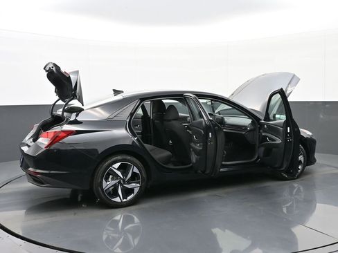 Certified 2023 Hyundai Elantra SEL w/ Convenience Package FWD image 47