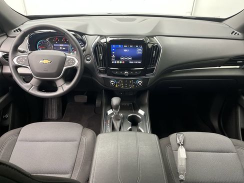 Certified 2023 Chevrolet Traverse LT image 4