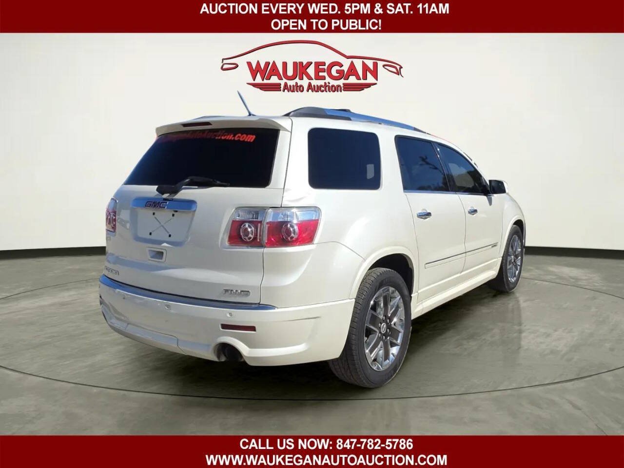 Used 2012 GMC Acadia Denali AWD/4WD image 4