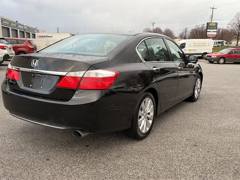 Used 2014 Honda Accord EX image 11