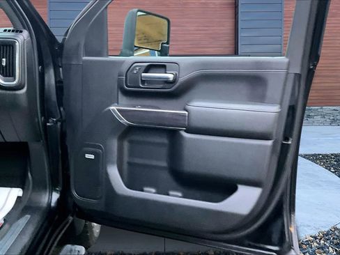 Used 2020 Chevrolet Silverado 3500 LTZ w/ LTZ Plus Package image 23