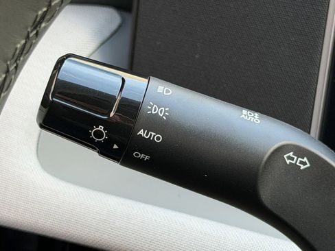 New 2026 Hyundai Tucson Limited image 23