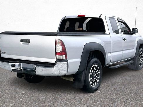 Used 2010 Toyota Tacoma PreRunner image 7