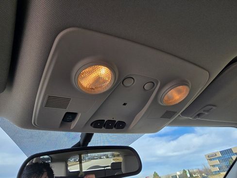 Used 2014 Buick Enclave Leather image 24