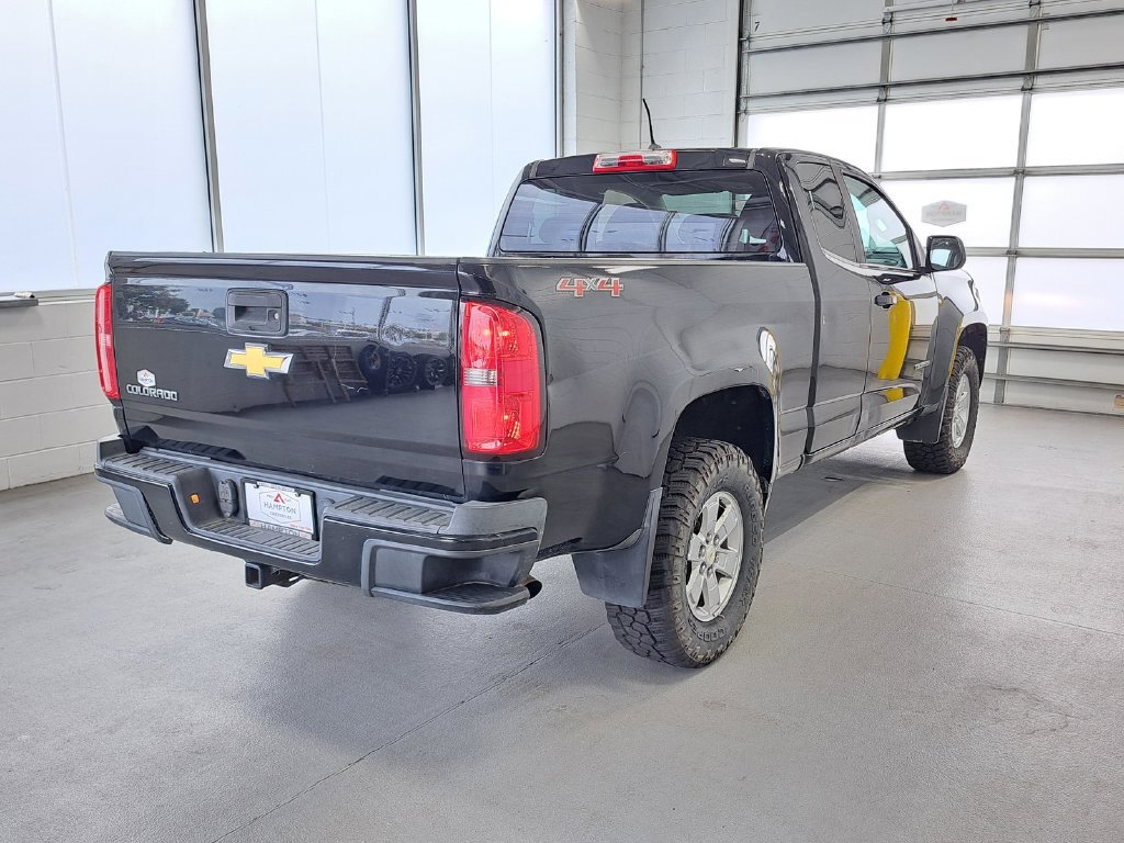Used 2016 Chevrolet Colorado W/T w/ WT Convenience Package AWD/4WD image 5