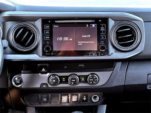 Used 2019 Toyota Tacoma TRD Sport image 25