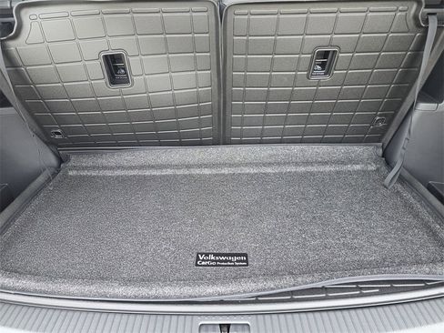 New 2026 Volkswagen Atlas SE image 22