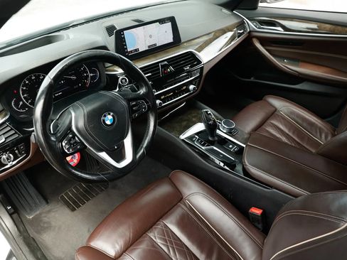 Used 2018 BMW 530i xDrive AWD/4WD image 17