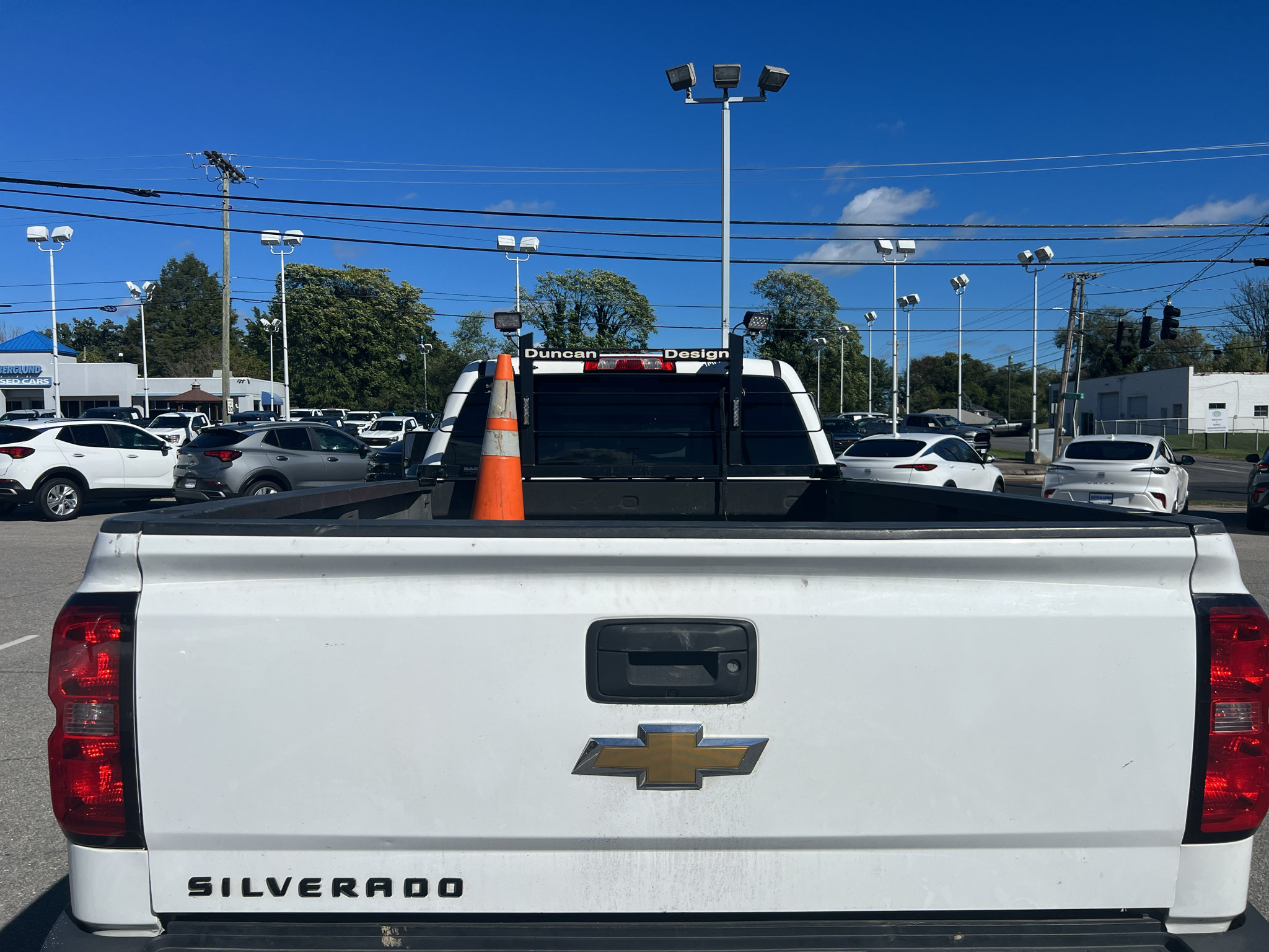 Used 2015 Chevrolet Silverado 3500 W/T w/ WT Convenience Package AWD/4WD image 6