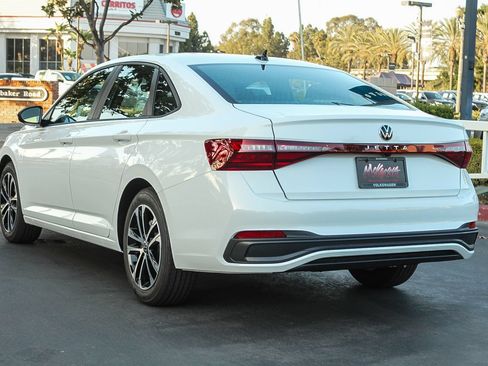 New 2026 Volkswagen Jetta Sport FWD image 8