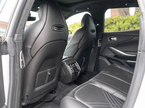 Used 2021 Aston Martin DBX image 27
