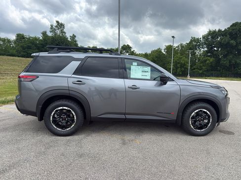 New 2026 Nissan Pathfinder Rock Creek AWD/4WD image 4