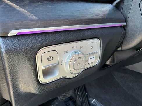 Used 2020 Mercedes-Benz GLE 350 4MATIC image 18