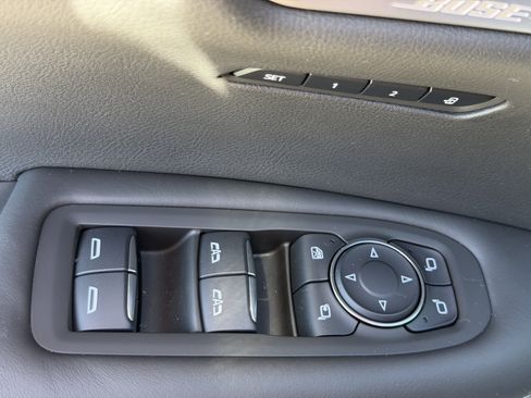 Certified 2024 Cadillac XT6 Premium Luxury w/ Platinum Package image 18