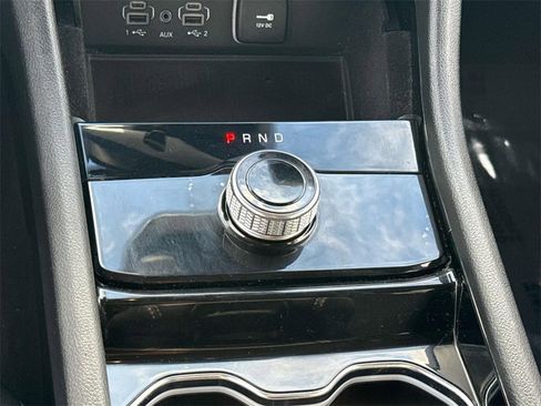 Used 2022 Jeep Grand Cherokee Laredo w/ Luxury Tech Group I image 19