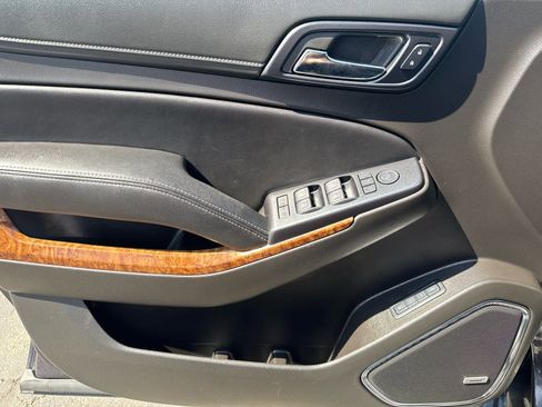 Used 2015 Chevrolet Tahoe LTZ image 10