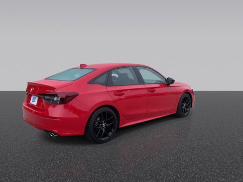 Used 2025 Honda Civic Sport image 9