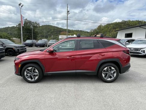 New 2026 Hyundai Tucson SEL image 2