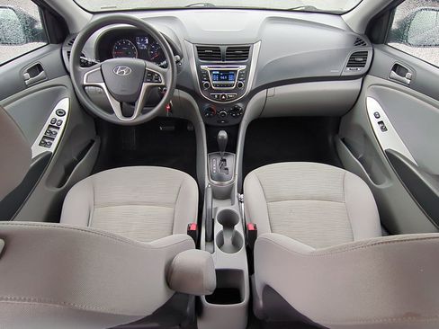 Used 2017 Hyundai Accent SE image 25