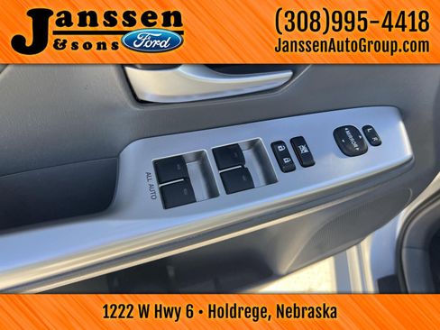 Used 2014 Toyota Prius V Five image 12