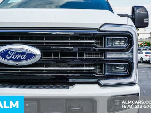 Used 2025 Ford F250 Platinum AWD/4WD image 11