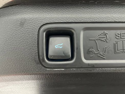 Used 2021 Ford Expedition Platinum image 16