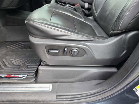 Used 2020 Chevrolet Silverado 1500 LT w/ All-Star Edition image 40