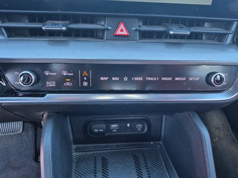 Used 2023 Kia Sportage SX FWD image 30