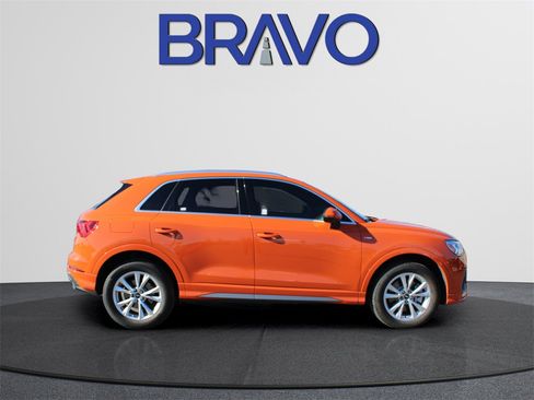 Used 2025 Audi Q3 2.0T Premium image 5