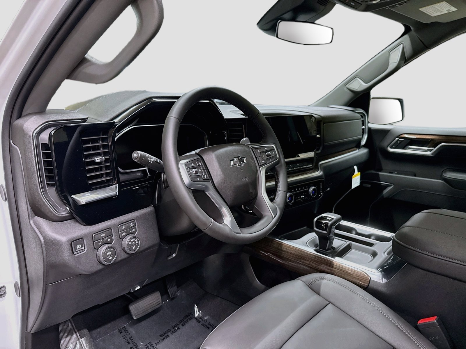 New 2026 Chevrolet Silverado 1500 RST w/ RST All Star Premium Package AWD/4WD image 10